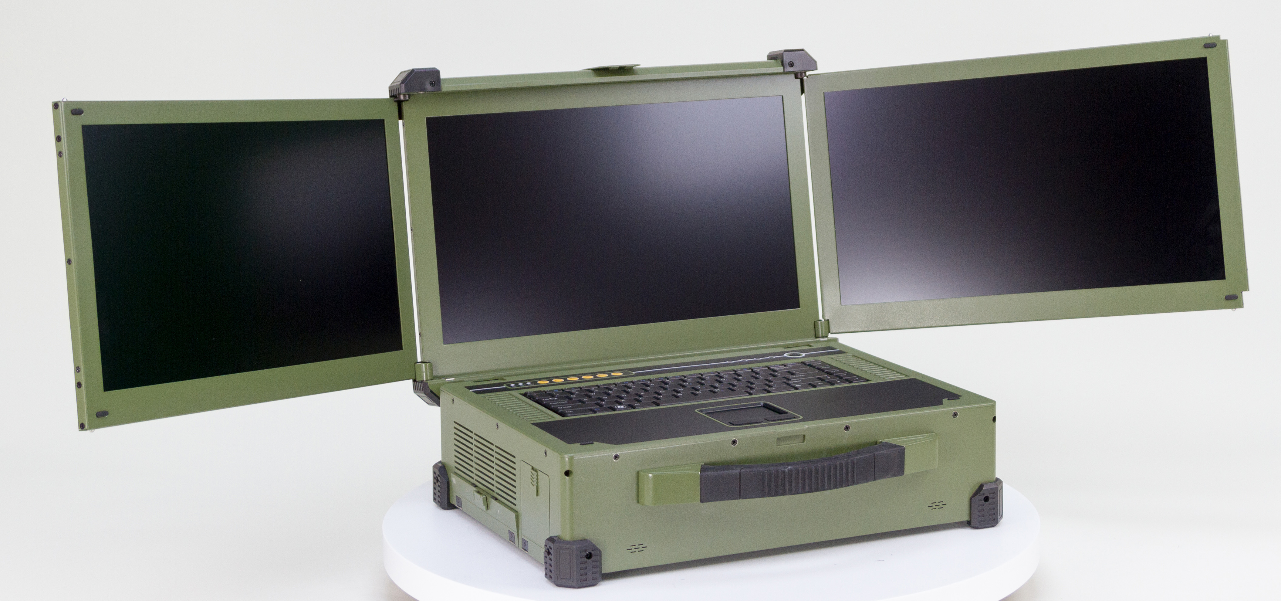 Three-screen laptop - military grade portable PCIe slots and Xeon CPU